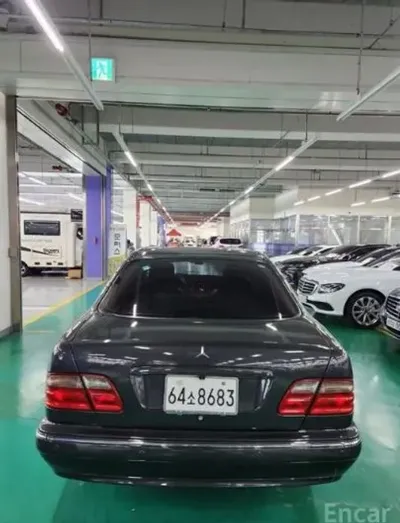 Mercedes-Benz E-Class 2001, 190087 км, за 5279.15 USD