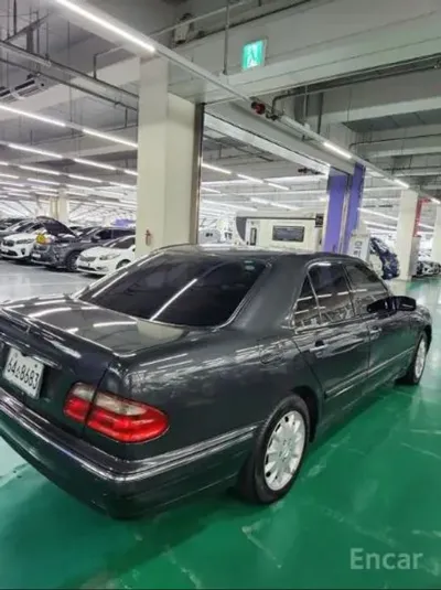 Mercedes-Benz E-Class 2001, 190087 км, за 5279.15 USD - фото 8