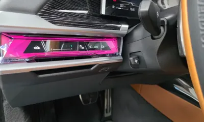 BMW 7-Series 2025, 1660 км, за 89208.35 USD - фото 35