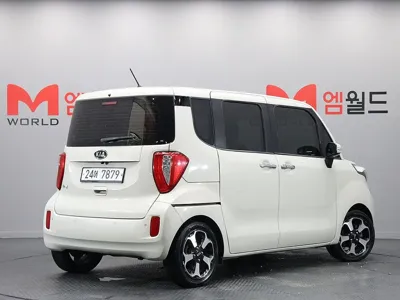 Kia Ray 2012, 137180 км, за 3243.84 USD
