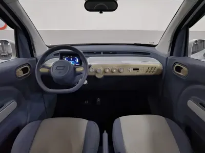 Bestune Pony 2025, 4600 км, за 3781.86 USD