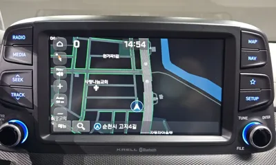 Hyundai Kona 2019, 74275 км, за 10293.17 USD - фото 33