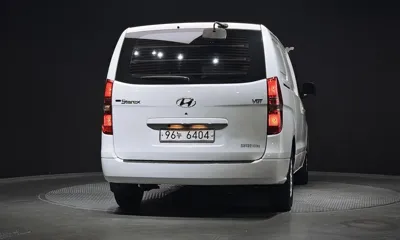 Hyundai Starex 2015, 141727 км, за 4883.76 USD