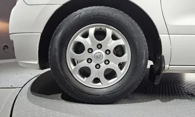 Hyundai Starex 2015, 141727 км, за 4883.76 USD