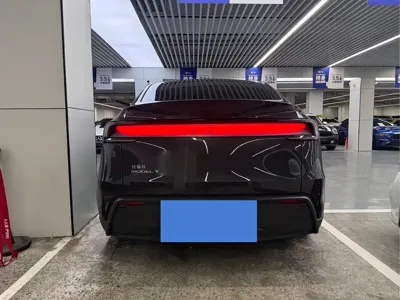 Tesla Model Y 2025, 17000 км, за 27584.59 USD - фото 9