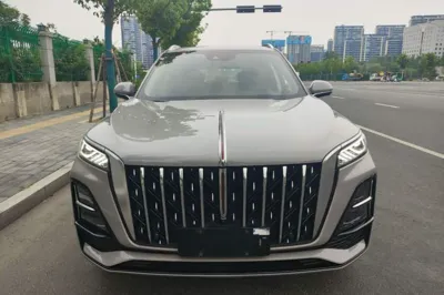 Hongqi HS5 2023, 48300 км, за 16318 USD