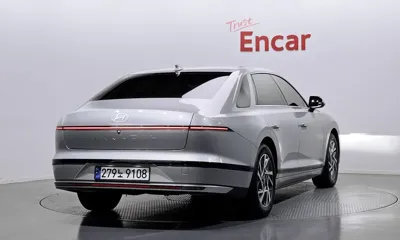 Hyundai Grandeur 2023, 18725 км, за 20425.72 USD