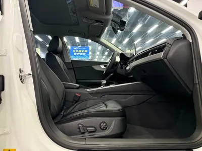 Audi A4L 2017, 48000 км, за 13213.4 USD - фото 15