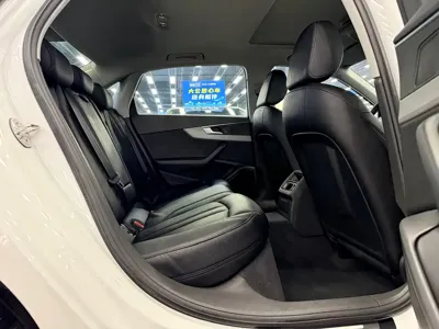 Audi A4L 2017, 48000 км, за 13213.4 USD - фото 16