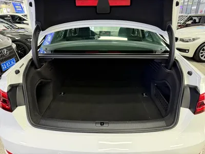 Audi A4L 2017, 48000 км, за 13213.4 USD - фото 21