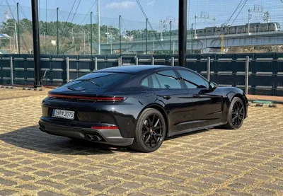 Porsche Panamera 2024, 12050 км, за 116947.24 USD