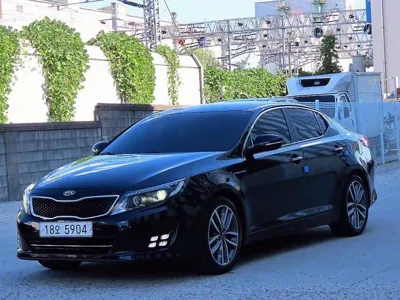 Kia K5 2014, 157369 км, за 4629.14 USD