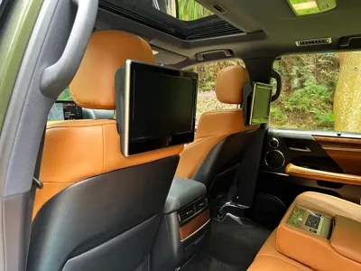 Lexus LX 2022, 47000 км, за 233336.18 USD - фото 13