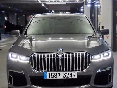 BMW 7-Series · 2022 год