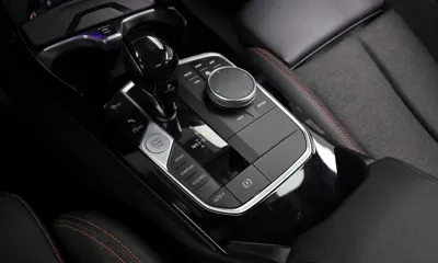 BMW 1-Series 2021, 112637 км, за 12223.32 USD - фото 9