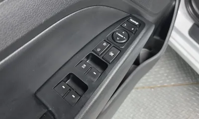 Hyundai Avante 2019, 105829 км, за 7548.9 USD - фото 12