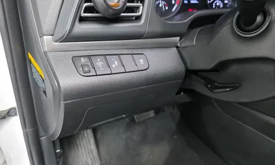 Hyundai Avante 2019, 105829 км, за 7548.9 USD - фото 13