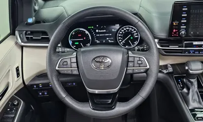 Toyota Sienna 2022, 42331 км, за 28751.48 USD - фото 15