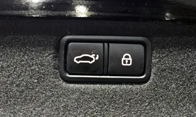 Genesis G80 2019, 126511 км, за 11788.07 USD - фото 20
