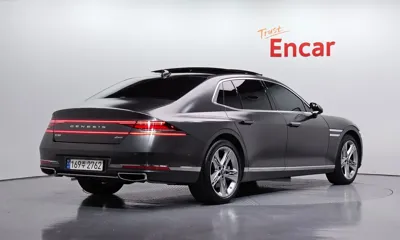 Genesis G90 2022, 12837 км, за 50139.98 USD
