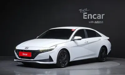 Hyundai Avante · 2023 год