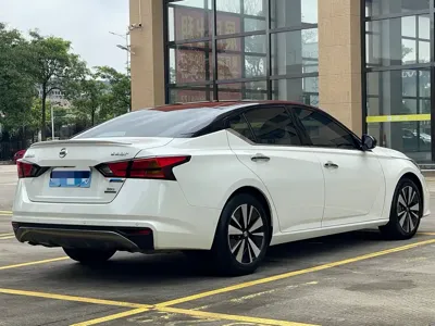 Nissan Teana 2022, 41000 км, за 14243.4 USD