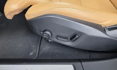 Volvo XC60 2019, 85909 км, за 20342.65 USD - фото 31
