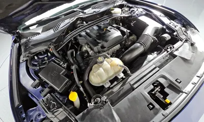 Ford Mustang 2019, 77158 км, за 14977.21 USD - фото 6