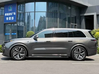 Li Auto Li L9 2023, 16000 км, за 40169.91 USD