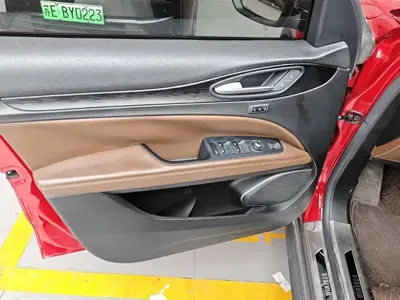 Alfa Romeo Stelvio 2017, 78400 км, за 11594.83 USD - фото 7