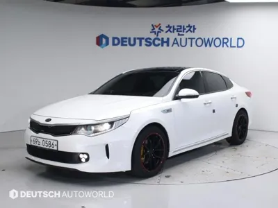 Kia K5 · 2016 год