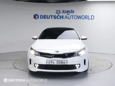 Kia K5 2016, 67567 км, за 5827.81 USD