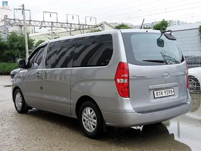 Hyundai Starex 2016, 95906 км, за 6276.84 USD