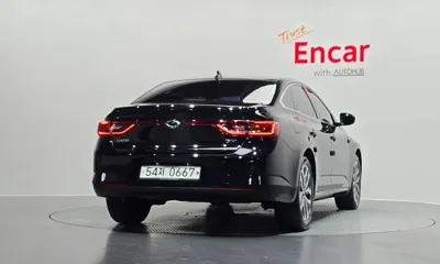 Renault-KoreaSamsung SM6 2016, 76935 км, за 4558.97 USD