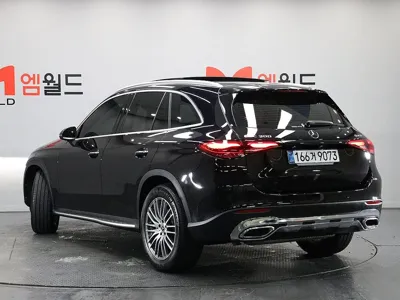 Mercedes-Benz GLC-Class 2025, 4150 км, за 46474.99 USD
