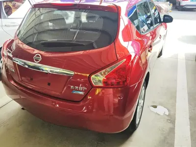 Nissan Tiida 2015, 73700 км, за 5164.7 USD