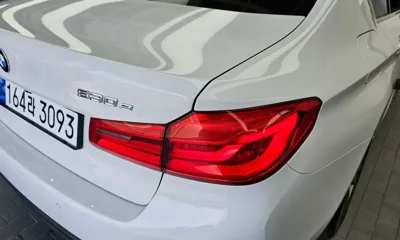 BMW 5-Series 2020, 80304 км, за 20677.43 USD - фото 23
