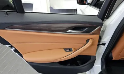 BMW 5-Series 2020, 80304 км, за 20677.43 USD - фото 25