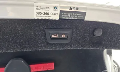 BMW 5-Series 2020, 80304 км, за 20677.43 USD - фото 31