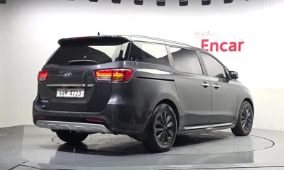 Kia Canival 2015, 78493 км, за 5776.55 USD