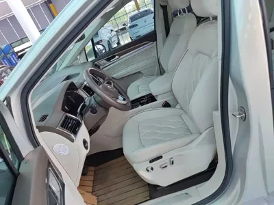 Volkswagen Viloran 2020, 74600 км, за 18403.08 USD - фото 15