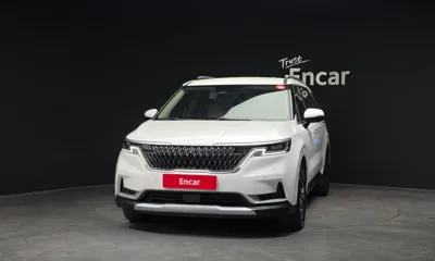 Kia Canival 2023, 100605 км, за 7422.59 USD