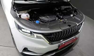 Kia Canival 2023, 100605 км, за 7422.59 USD - фото 6
