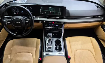 Kia Canival 2023, 100605 км, за 7422.59 USD - фото 7