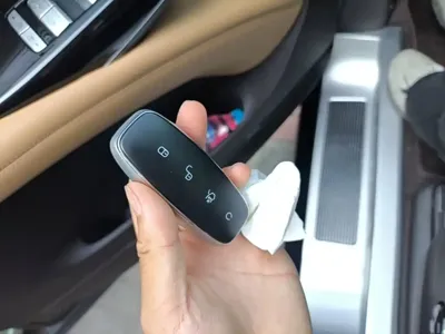 Denza Denza D9