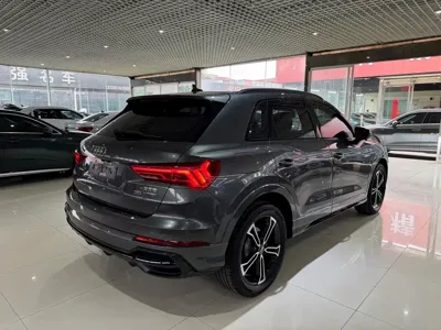 Audi Q3 2023, 15000 км, за 32250.49 USD