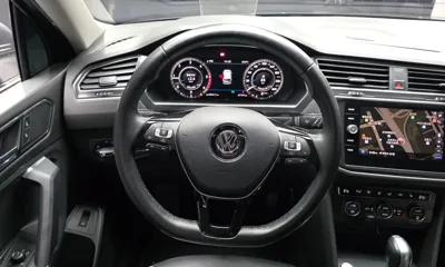 Volkswagen Tiguan 2018, 67744 км, за 18851.97 USD - фото 13
