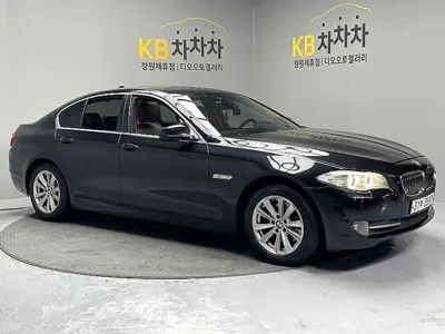 BMW 5-Series · 2013 год