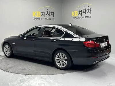 BMW 5-Series 2013, 211253 км, за 3898.25 USD