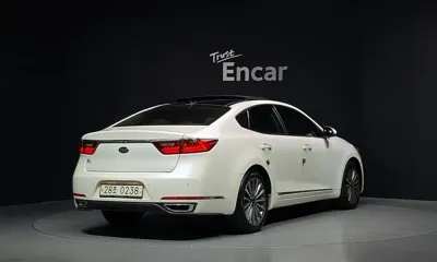 Kia K7 2016, 80665 км, за 6955.73 USD